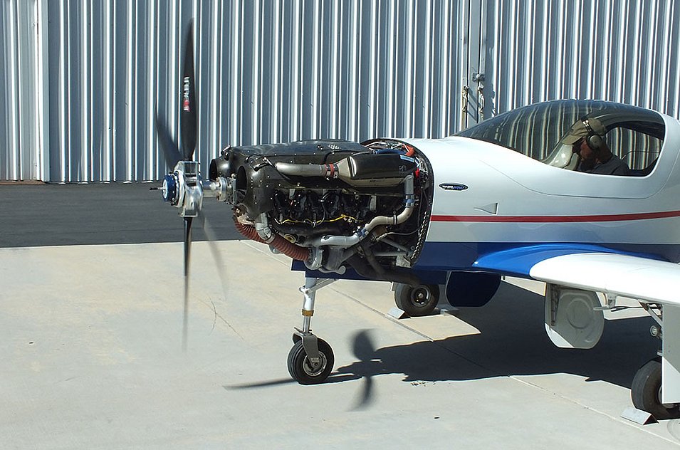 Force and vibration measurements on aircraft propellers